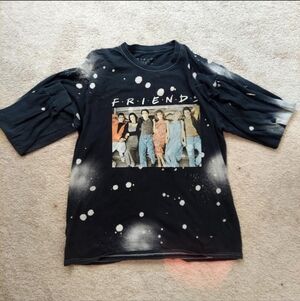 Friends long sleeve tee